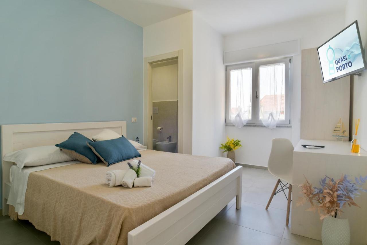 Bed and Breakfast Quasi In Porto Agropoli Exterior foto