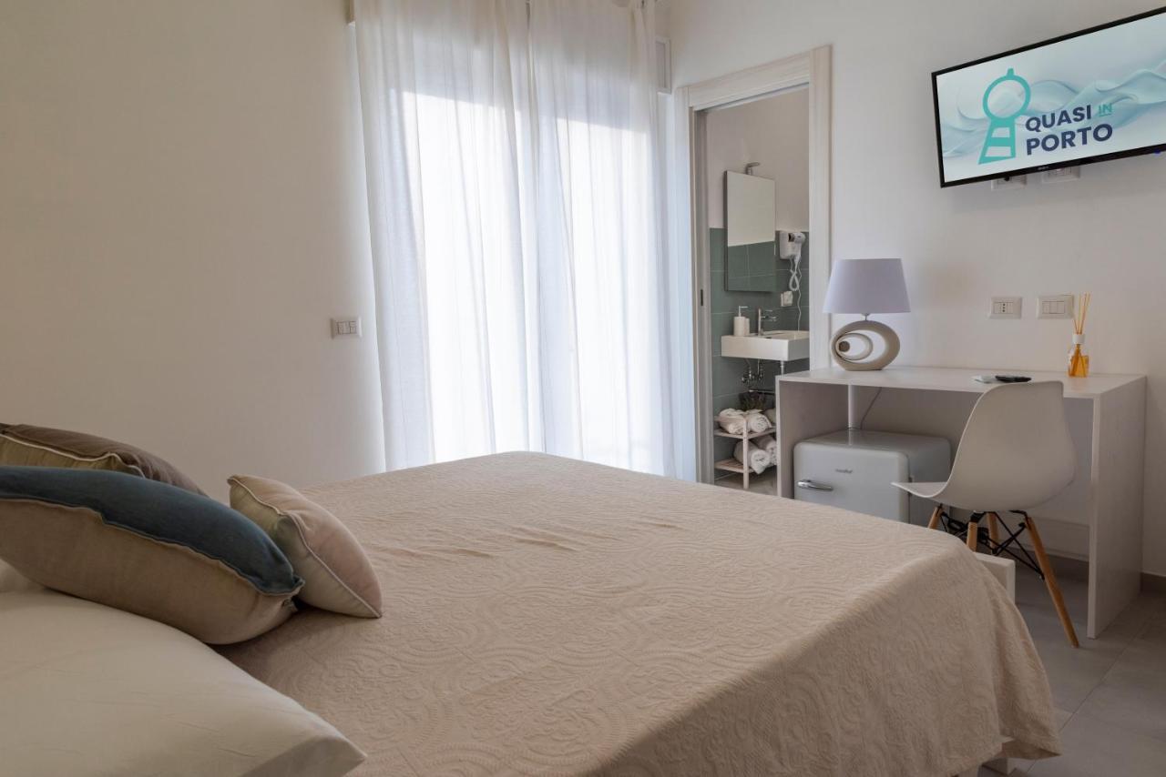 Bed and Breakfast Quasi In Porto Agropoli Exterior foto